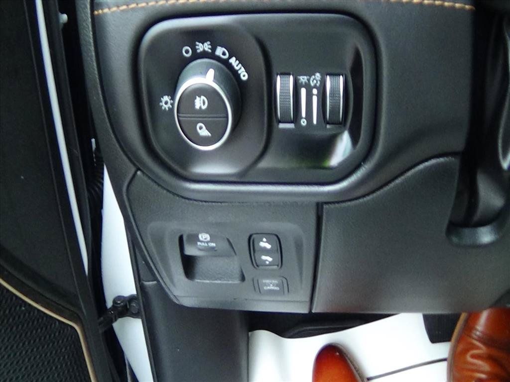 Used 2024 RAM 1500 Limited w/ Bed Utility Group AWD/4WD image 20