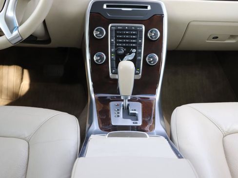 Used 2012 Volvo S80 3.2 FWD image 42