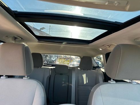 Used 2013 Ford Escape SE image 28