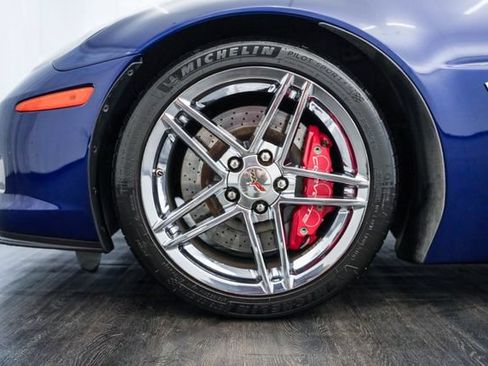 Used 2007 Chevrolet Corvette Z06 w/ Preferred Equipment Group RWD image 37