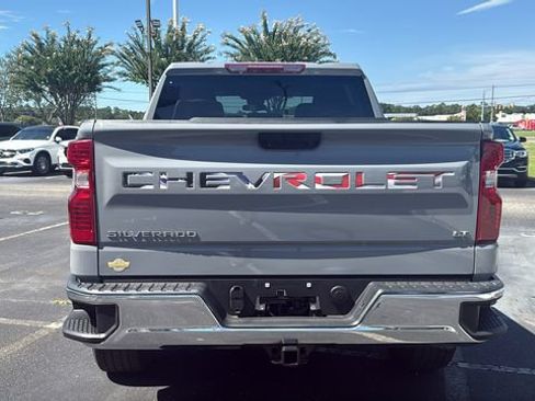 Used 2024 Chevrolet Silverado 1500 LT AWD/4WD image 6