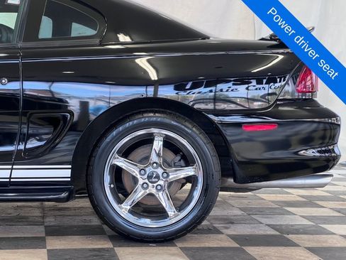 Used 1997 Ford Mustang Cobra image 10