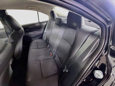 Used 2025 Toyota Corolla LE FWD image 27