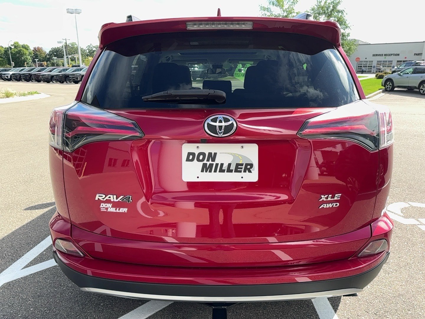 Used 2017 Toyota RAV4 XLE w/ All Weather Liner Package AWD/4WD image 6