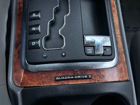 Used 2006 Jeep Grand Cherokee Overland w/ Skid Plate Group image 22