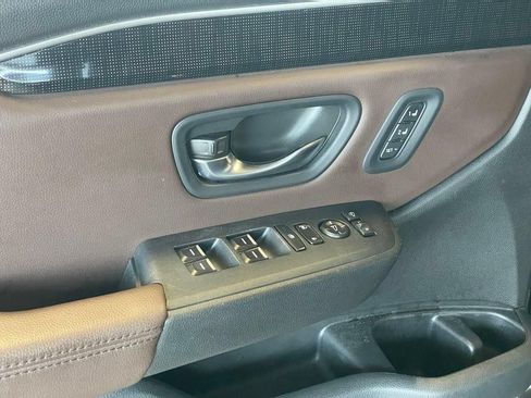 Used 2023 Honda Pilot Elite image 15