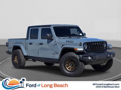 Used 2024 Jeep Gladiator Sport