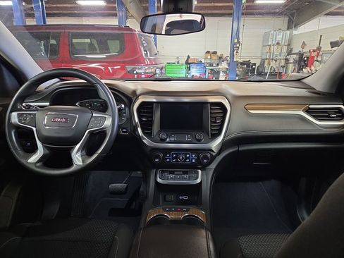 Used 2021 GMC Acadia SLE w/ Elevation Edition image 12