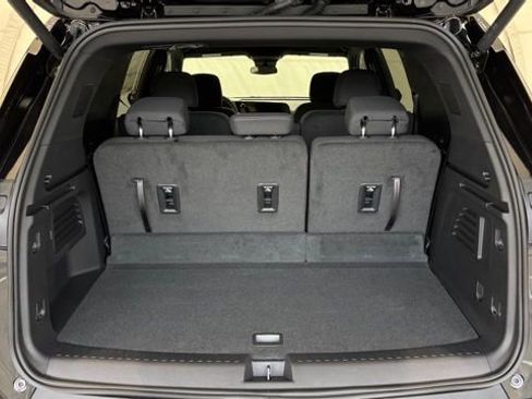 New 2026 Chevrolet Traverse LT image 4