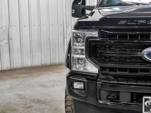 Used 2021 Ford F250 Lariat w/ Lariat Value Package AWD/4WD image 48