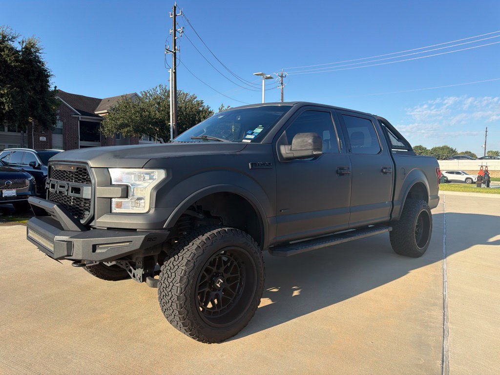 Used 2016 Ford F150 Lariat w/ Equipment Group 502A Luxury AWD/4WD image 1