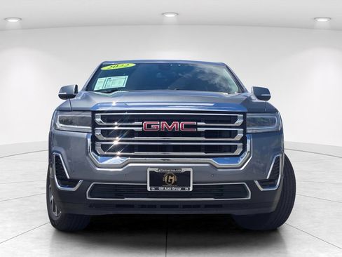 Used 2022 GMC Acadia SLE FWD image 2