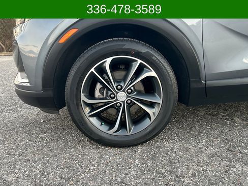 Used 2022 Buick Encore GX Select image 18