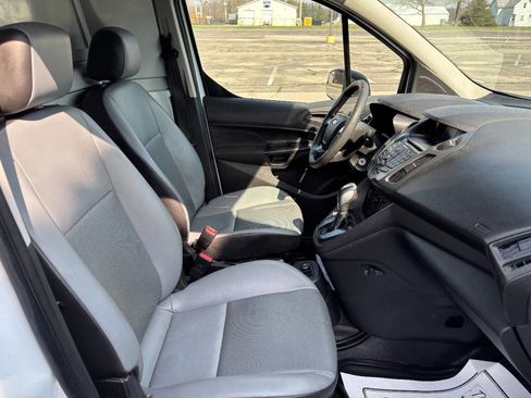 Used 2014 Ford Transit Connect XL FWD image 8