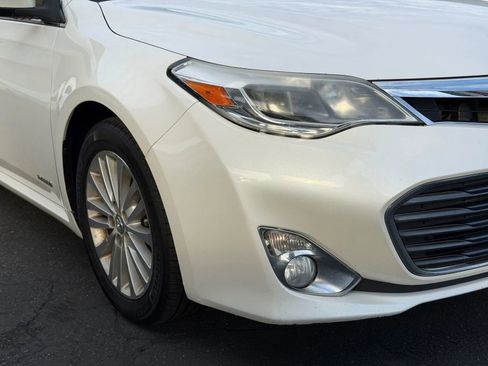Used 2014 Toyota Avalon XLE Touring image 14
