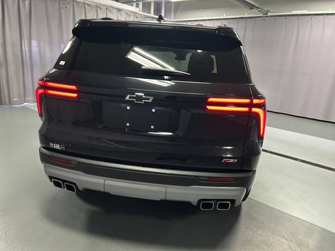 Used 2024 Chevrolet Traverse Z71 AWD/4WD image 6
