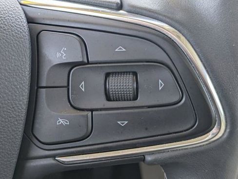 Used 2023 Buick Envision Avenir FWD image 31