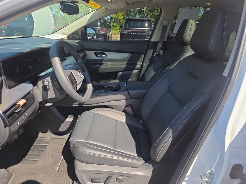 Used 2025 Nissan Murano SL w/ Cargo Package AWD/4WD image 31