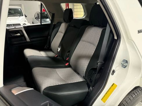 Used 2017 Toyota 4Runner SR5 image 67