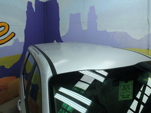 Used 2018 Kia Sedona L image 5