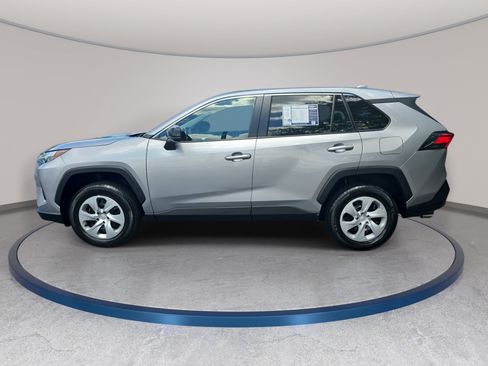 Used 2023 Toyota RAV4 LE FWD image 8