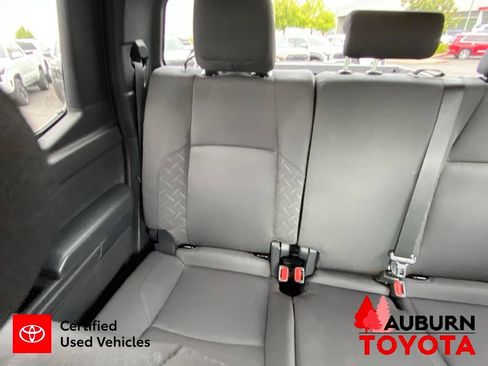 Certified 2025 Toyota Tacoma SR5 AWD/4WD image 20