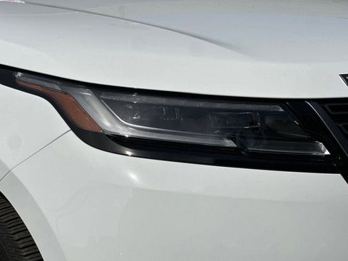 Certified 2026 Land Rover Range Rover Velar S AWD/4WD image 11