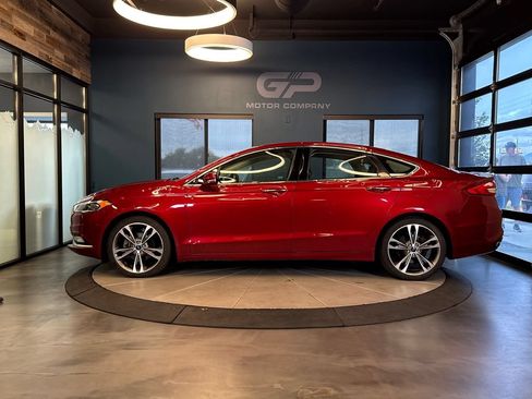 Used 2017 Ford Fusion Titanium FWD image 6