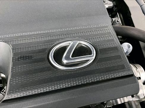 Used 2025 Lexus ES 300h w/ Premium Package FWD image 33