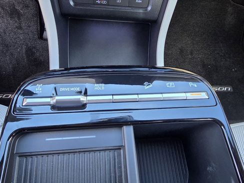 New 2026 Hyundai Tucson Limited image 21