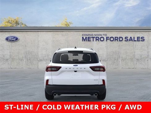 New 2025 Ford Escape ST-Line w/ Cold Weather Package image 32