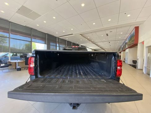 Used 2018 GMC Sierra 3500 Denali w/ Duramax Plus Package AWD/4WD image 27