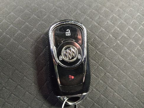 Used 2018 Buick Encore Preferred FWD image 32