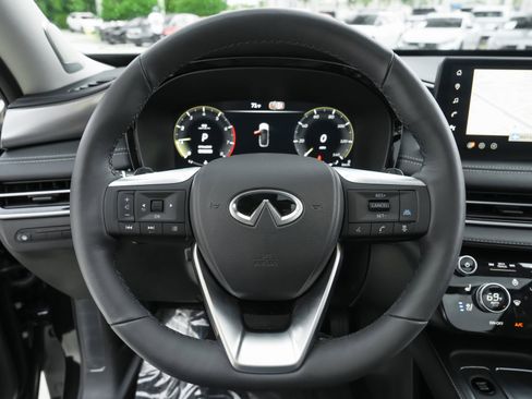 Used 2026 INFINITI QX60 Luxe w/ Cargo Package image 8