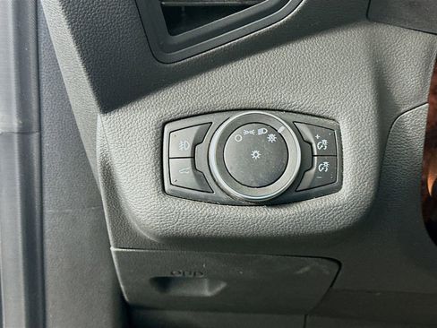 Used 2019 Ford Escape SE FWD image 10