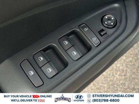 New 2026 Hyundai Venue SEL image 21