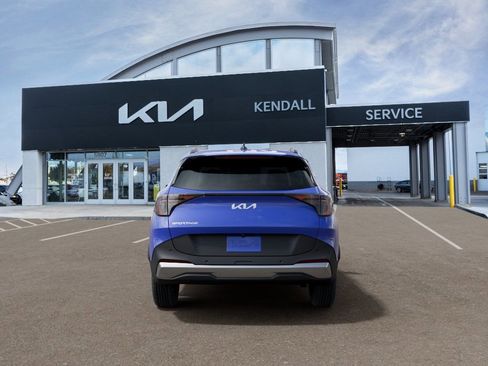 New 2026 Kia Sportage EX FWD image 5