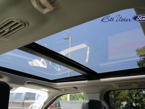 New 2025 Ford Expedition Platinum image 13