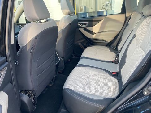 Used 2021 Subaru Forester Premium image 29