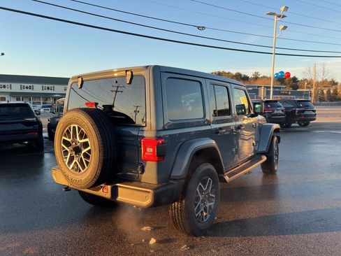 New 2026 Jeep Wrangler Sahara image 7