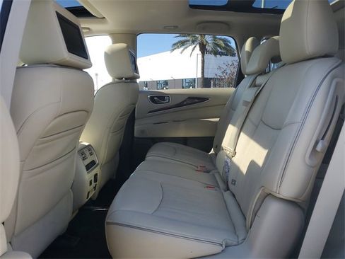 Used 2016 INFINITI QX60 Luxe w/ Deluxe Technology Package image 12