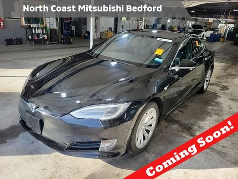 Used 2019 Tesla Model S 100D image 1