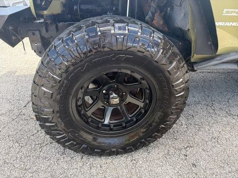 Used 2013 Jeep Wrangler Sport AWD/4WD image 25