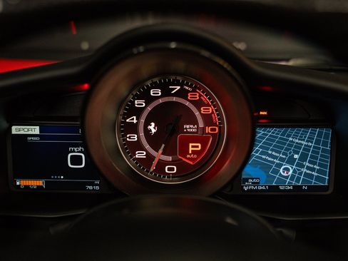 Used 2018 Ferrari 488 Spider RWD image 22