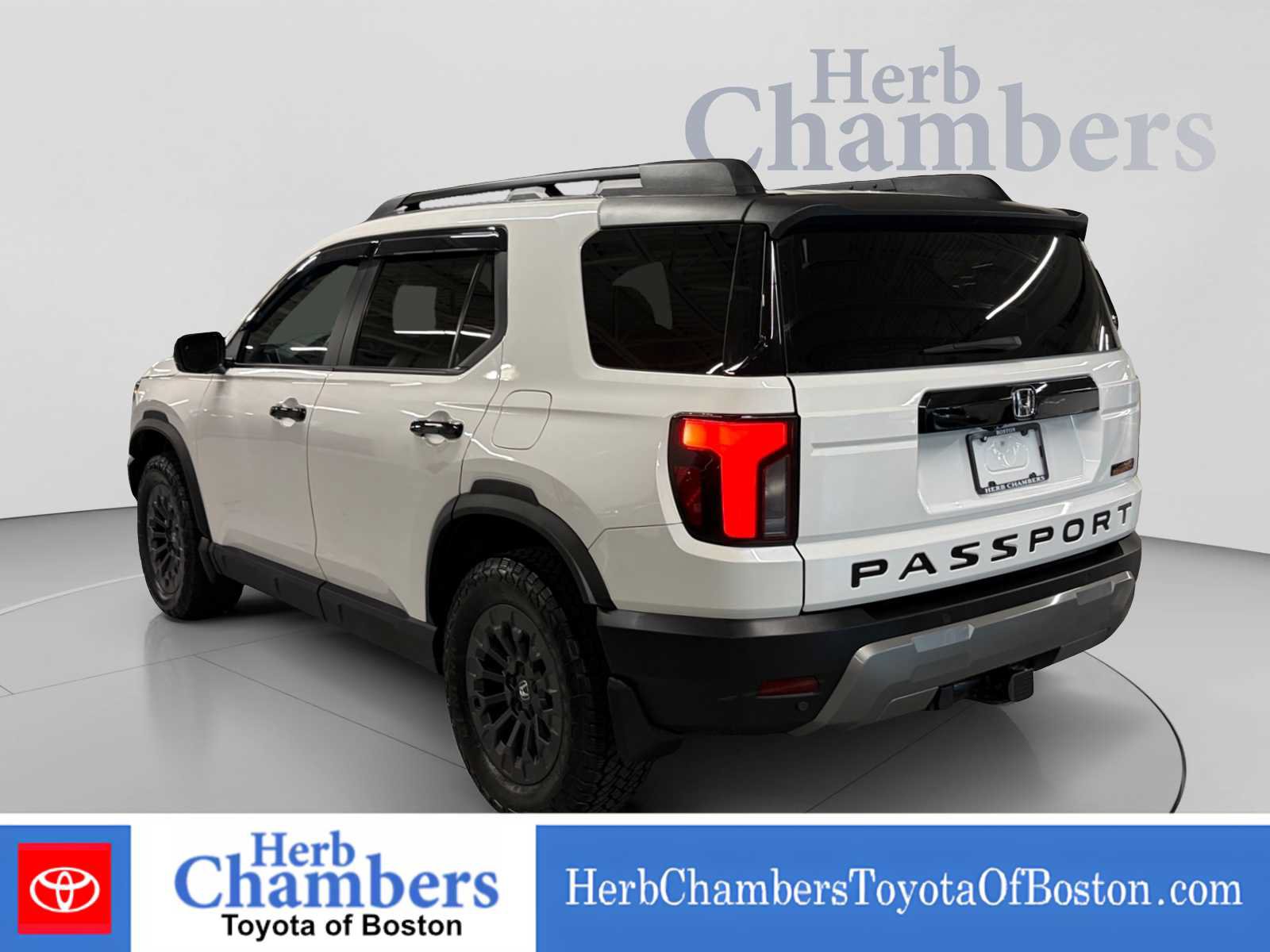 Used 2026 Honda Passport TrailSport image 3