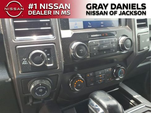 Used 2020 Ford F150 XLT w/ Equipment Group 302A Luxury AWD/4WD image 17