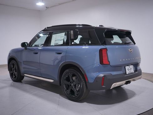 New 2026 MINI Cooper Countryman SE image 3