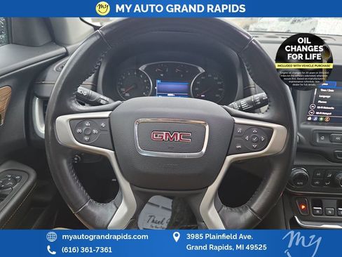 Used 2021 GMC Terrain SLE w/ Driver Convenience Package image 25