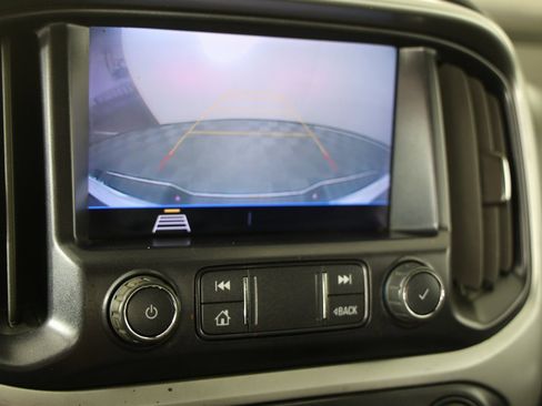 Certified 2022 Chevrolet Colorado LT w/ Fleet Safety Package image 18