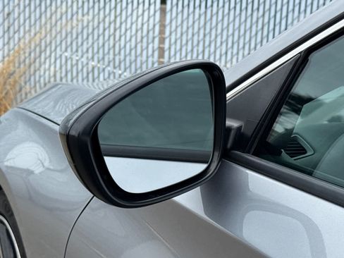Used 2022 Honda Accord Sport image 11